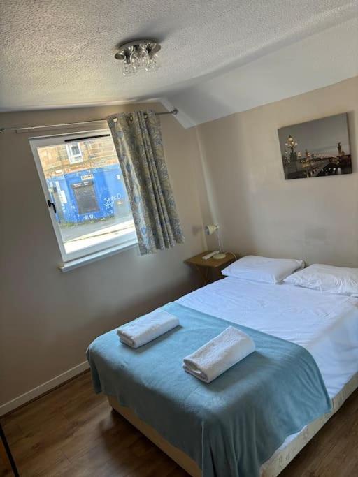 Quiet Central Apartment For Upto 4 People EDI Exterior photo