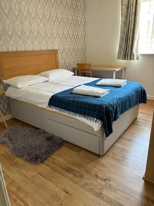 Quiet Central Apartment For Upto 4 People EDI Exterior photo