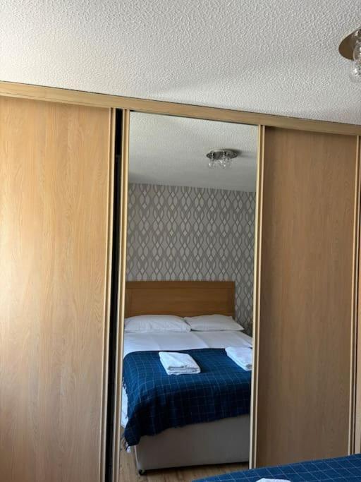 Quiet Central Apartment For Upto 4 People EDI Exterior photo